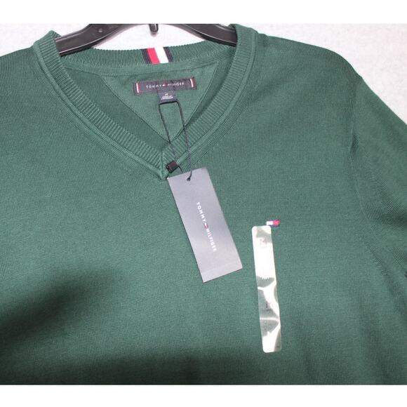 Tommy Hilfiger NWT Green V Neck Sweater Size Medium Mens - Picture 5 of 6